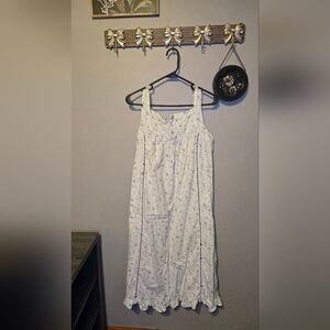 The 1 For U Floral White and Purple Nightgown